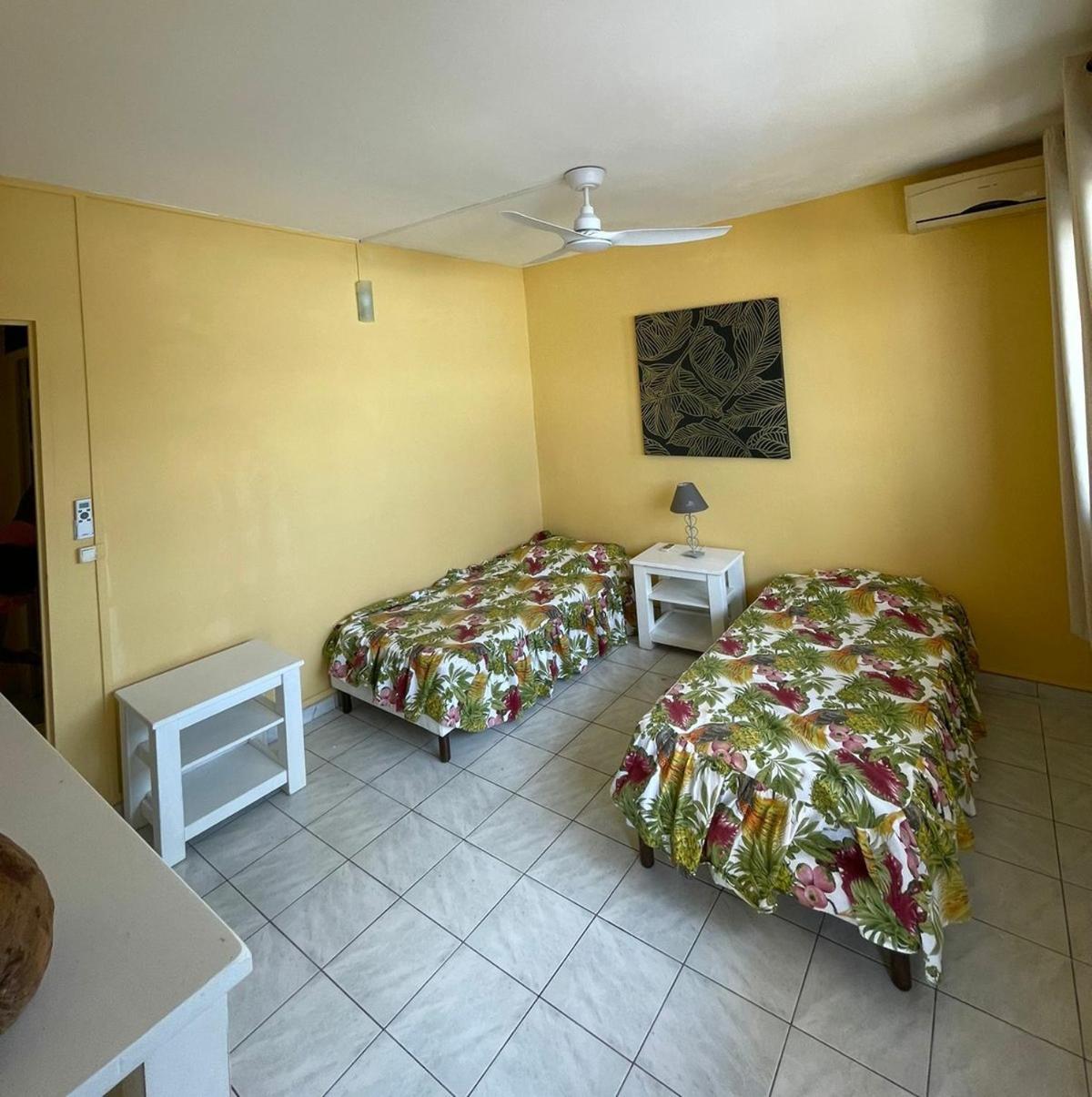 Appartement Tout Confort Sainte-Anne  Ngoại thất bức ảnh